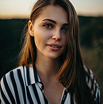 Ilona, 25 éves